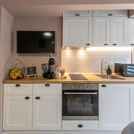 Great Location * Варна